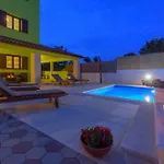 House Gorana By Istrialux *
