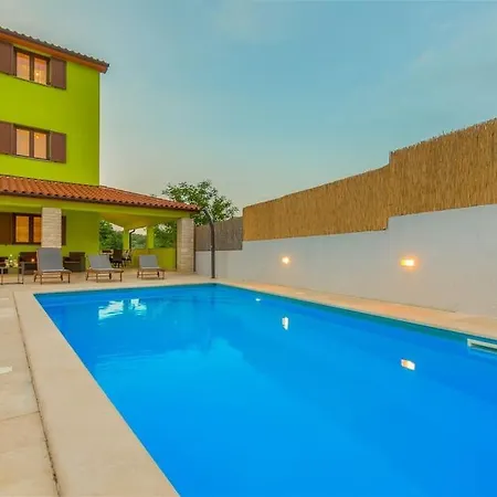 House Gorana By Istrialux * Bibici